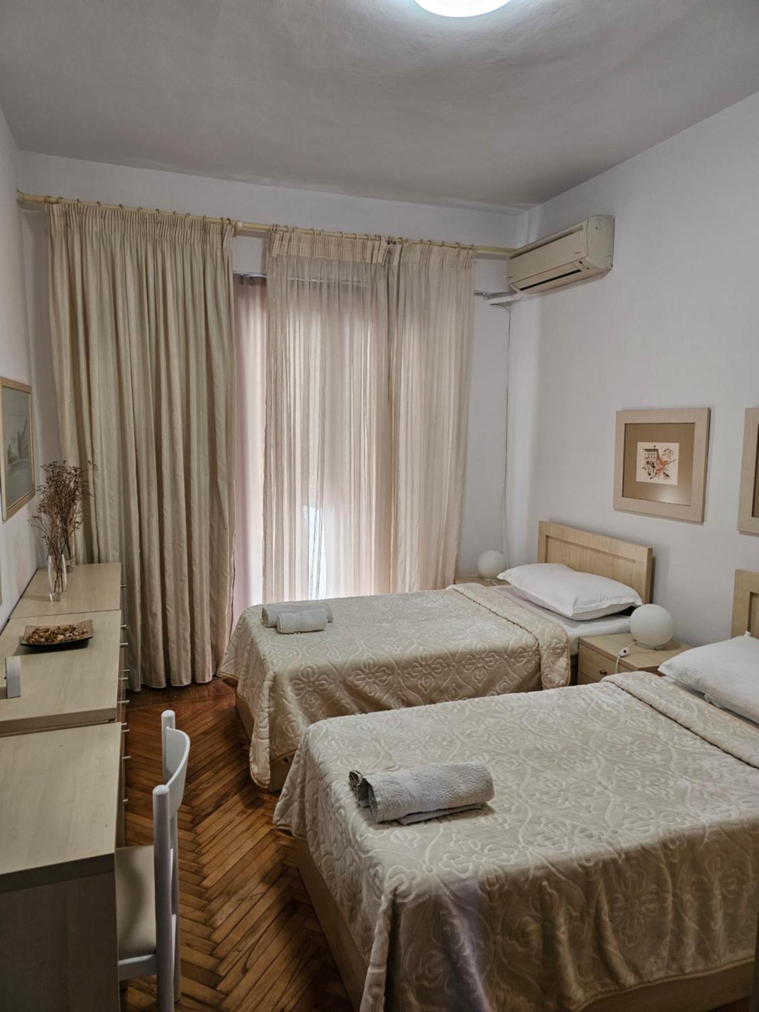 Alea2 Apartment Tirana Bagian luar foto